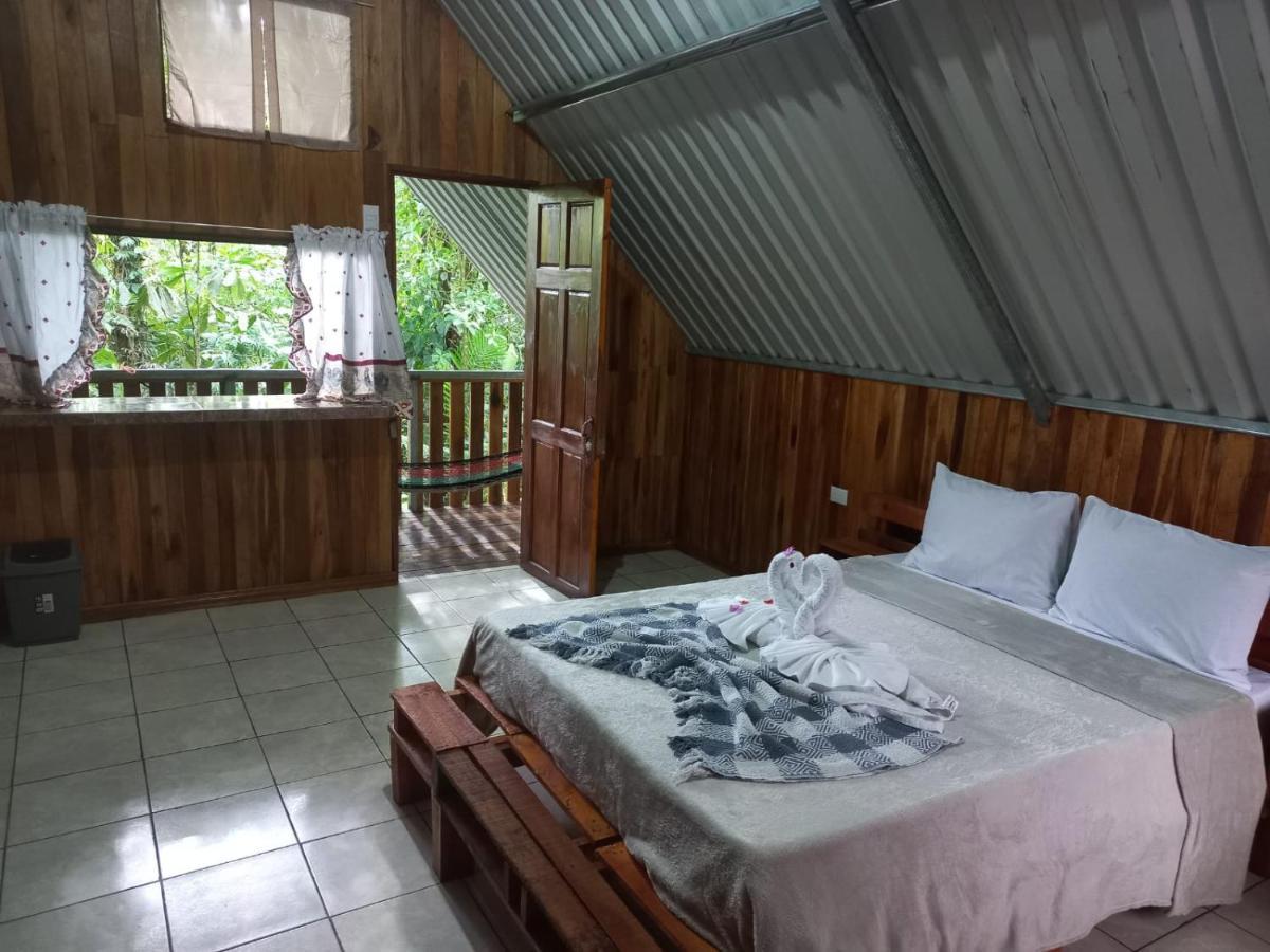 San Rafael De Guatuso Cabana Escondida Rio Celeste מראה חיצוני תמונה